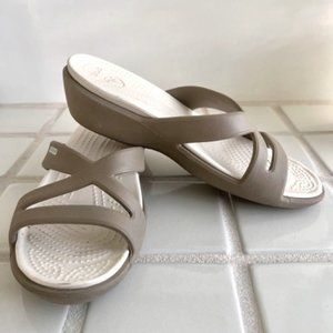 Crocs Sandals in Khaki Size 8